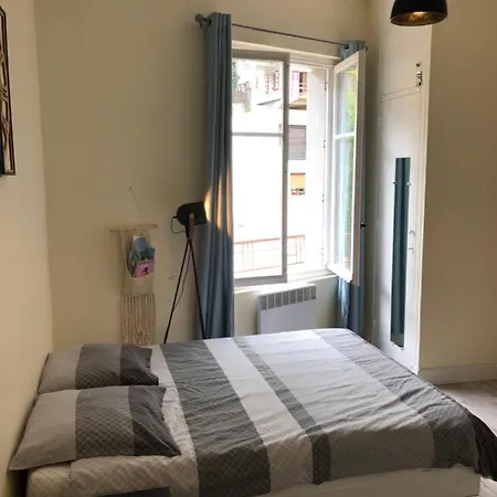 Face Aux Thermes Linge Compris