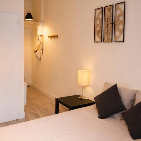 Face Aux Thermes Linge Compris Ла-Бурбуль